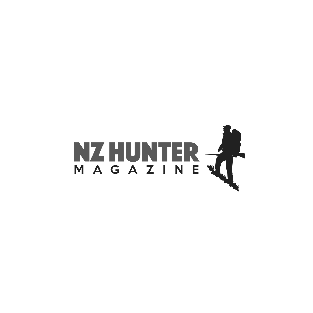 NZ hunter logo BW